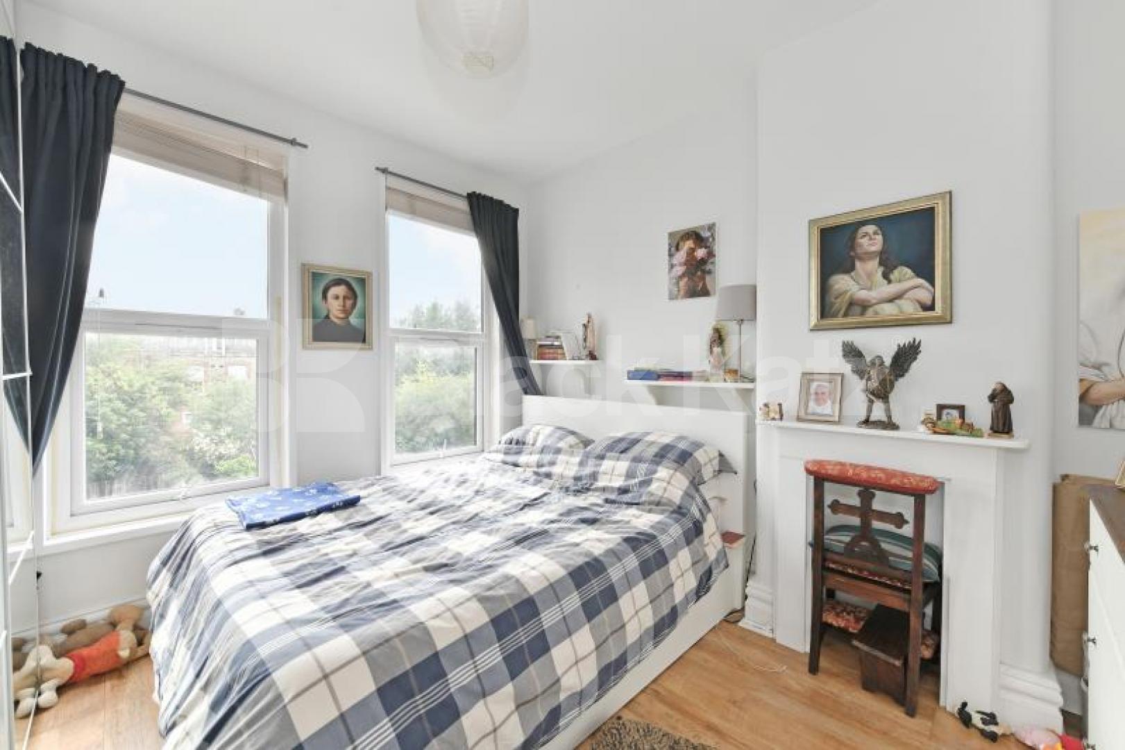 			Beautiful Tree Lined Road!, 1 Bedroom, 1 bath, 1 reception Flat			 Danvers Road, Crouch End